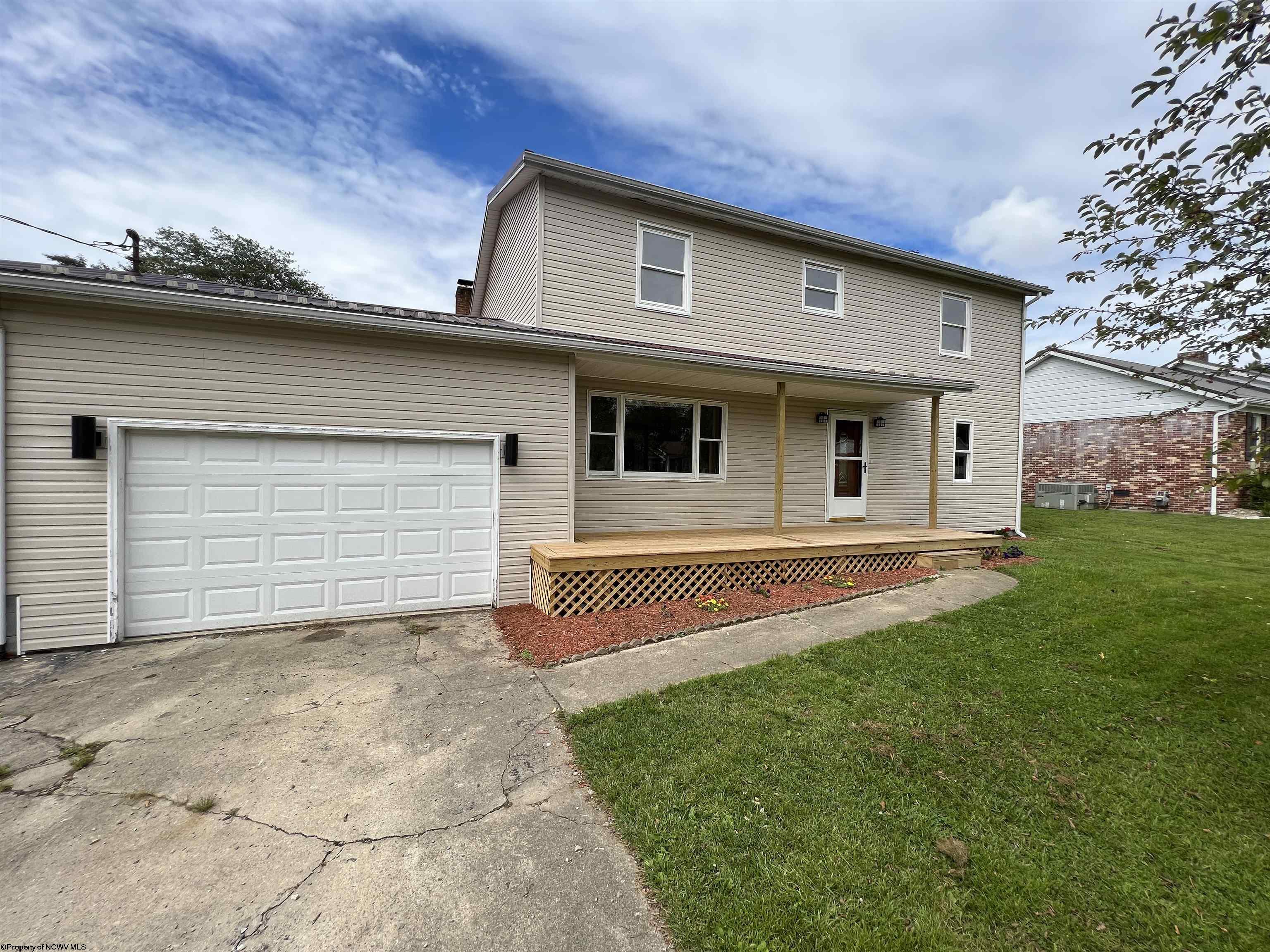 Ellis Ave, Elkins, WV 26241