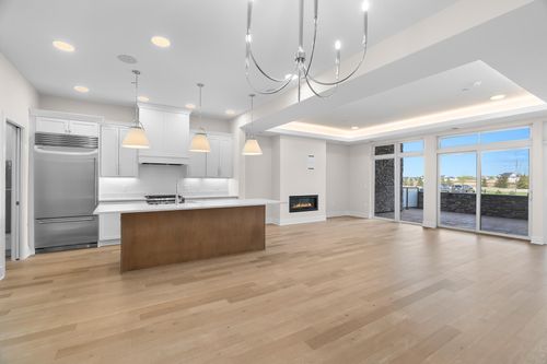 107-1 Hill Farm Rd, North Oaks, MN, 55127 | Card Image