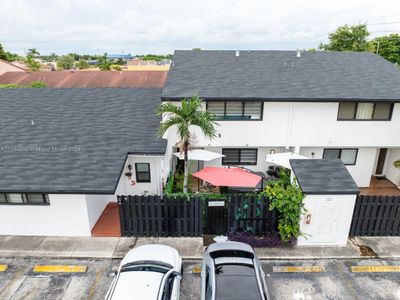 B3 - 1122 Sw 87th Ave, Townhouse with 3 bedrooms, 2 bathrooms and null parking in Miami FL | Image 3