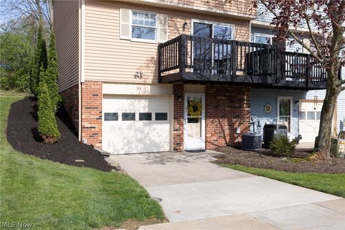 91 Quaker Ridge Drive, Akron, OH, 44313 | Card Image