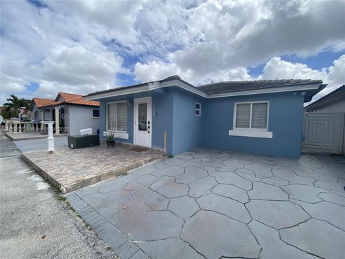 11564 Sw 7th St, Miami, FL, 33174-1007 | Card Image