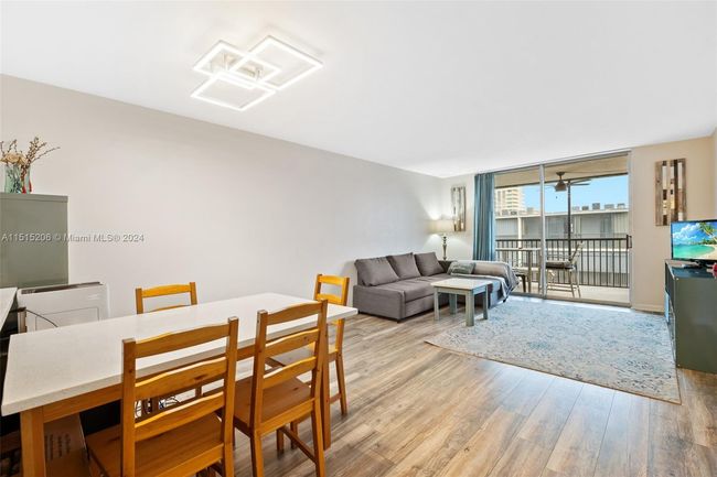 APT-504 - 740 E Ocean Ave, Condo with 1 bedrooms, 2 bathrooms and null parking in Boynton Beach FL | Image 8