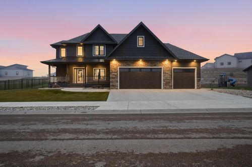 427 Gooseberry Rd, Spearfish, SD, 57783-9008 | Card Image