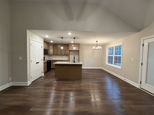 4 Hop Smith Rd, Cumberland Furnace, TN, 37051-5242 | Card Image