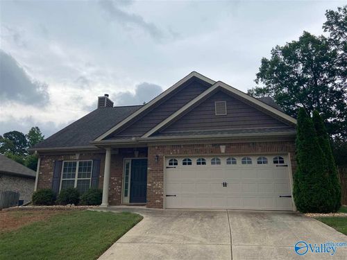 105 Riparian Ct, Madison, AL, 35758-4904 | Card Image