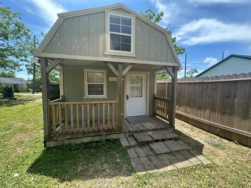 2-727 W 5th St, Freeport, TX, 77541-5409 | Card Image