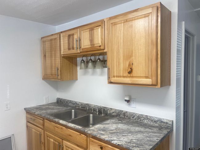 730 S 3 Rd St, House other with 2 bedrooms, 1 bathrooms and null parking in Glenrock WY | Image 5