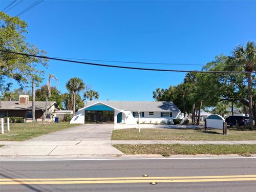 111 Miller Mac Rd, APOLLO BEACH, FL, 33572-2609 | Card Image