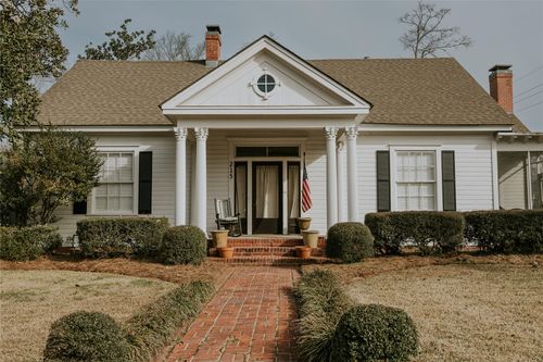 215 E Arizona, Ruston, LA, 71270 | Card Image
