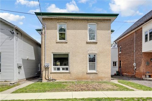 212 Chatham Street, Brantford, ON, N3S4G8 | Card Image