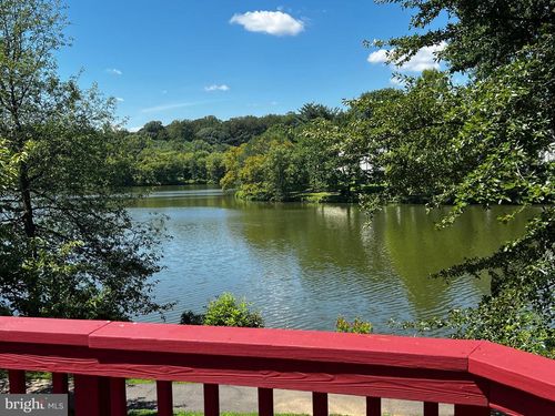 2920 Montauk Ct, FALLS CHURCH, VA, 22042-4435 | Card Image