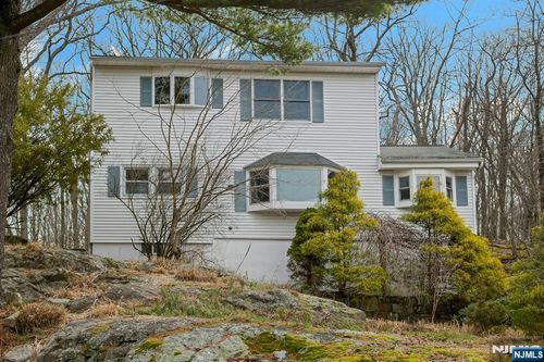 229 White Meadow Rd, Rockaway, NJ, 07866-1106 | Card Image