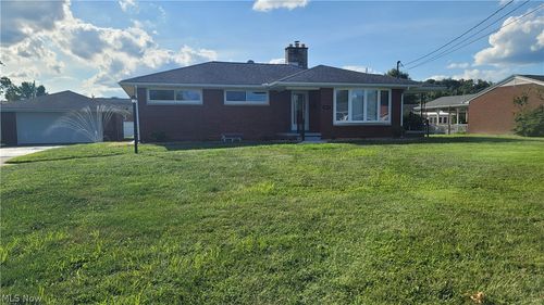 817 Morgan Ave, Belpre, OH, 45714-1229 | Card Image