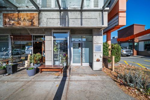 302-2009 E Hastings St, Vancouver, BC, V5L1T9 | Card Image