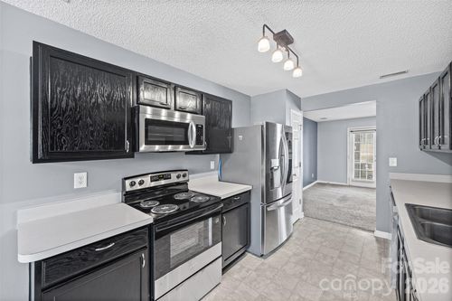 3240 Barons Court Rd, Charlotte, NC, 28213-4867 | Card Image