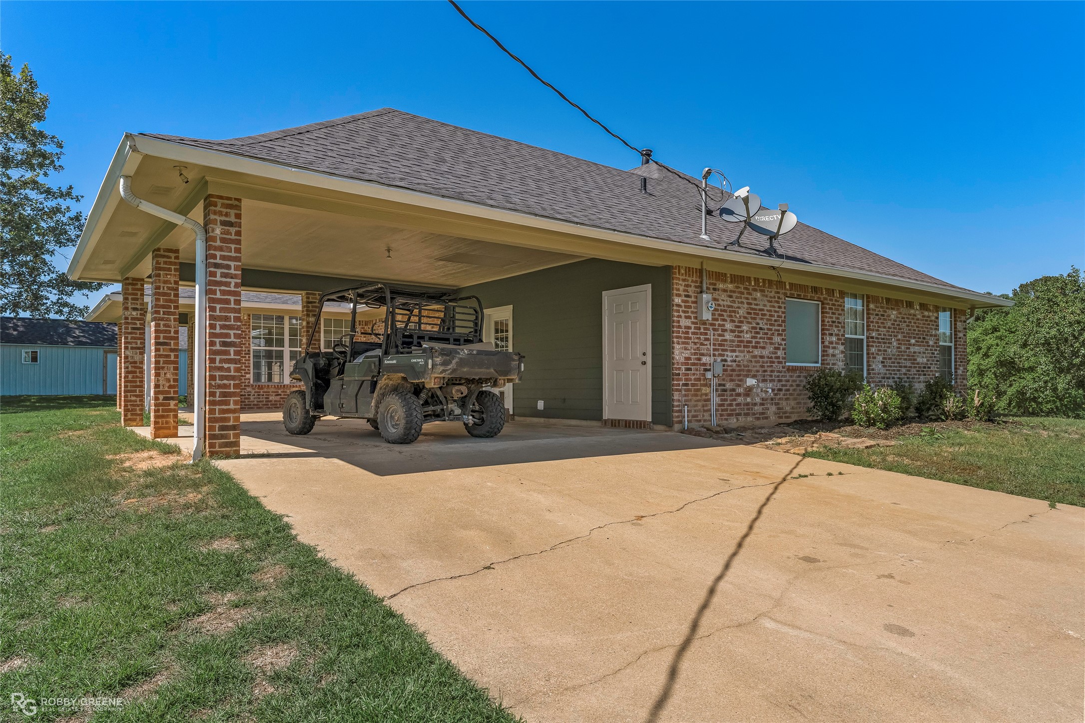 Residential in Vivian 2