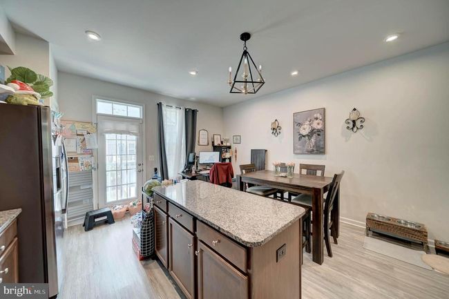 18316 Reaper Hill Ct, Townhouse with 3 bedrooms, 3 bathrooms and null parking in TRIANGLE VA | Image 33