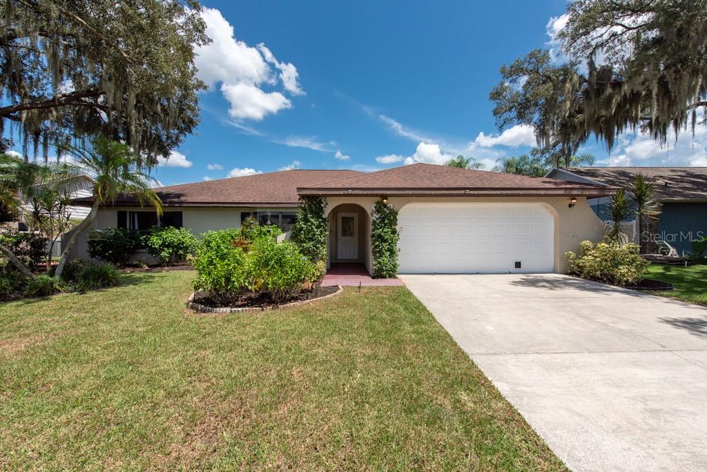 Hollister Pl, Brandon, FL 33511
