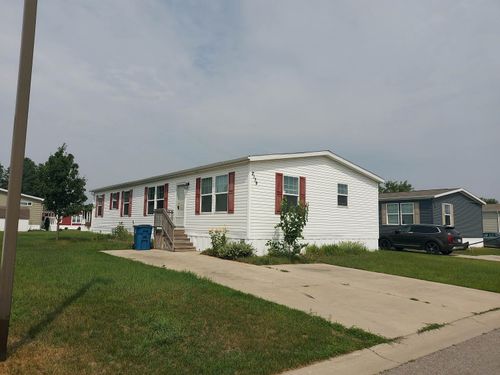 2179 Leisure Ln, Traverse City, MI, 49686-5930 | Card Image