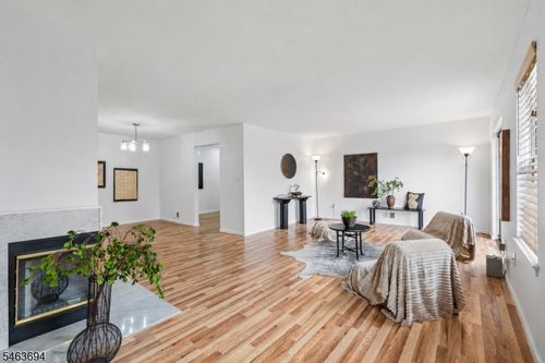 26 Seton Hall Dr, Newark, NJ, 07103-6013 | Card Image