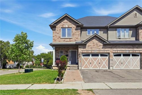 665 Greenhill Ave, Hamilton, ON, L8K6E2 | Card Image