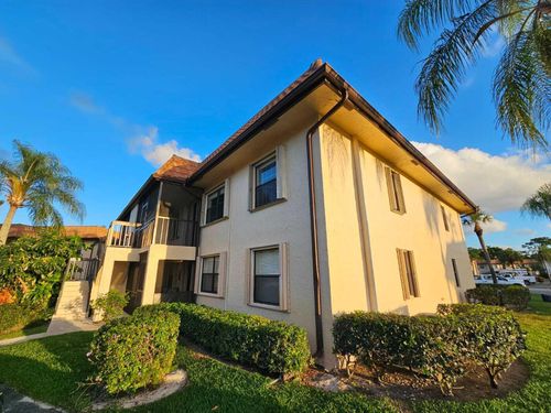 203-7091 Golf Colony 203 Court, Lake Worth, FL, 33467 | Card Image