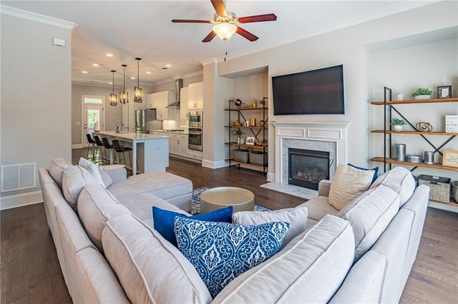 1382 Doublegate Dr Ne, Townhouse with 4 bedrooms, 4 bathrooms and null parking in Brookhaven GA | Image 16