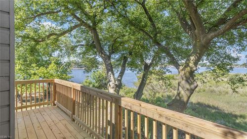 a-9506 13th Bay St, Norfolk, VA, 23518-1309 | Card Image