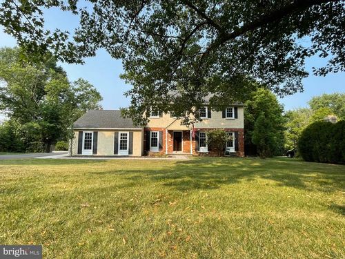 330 Haines Dr, NORTH WALES, PA, 19454-2703 | Card Image