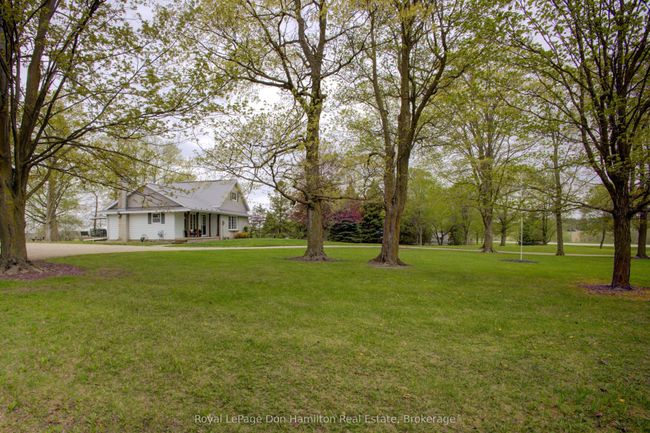 7434 Wellington Road 10, House other with 3 bedrooms, 2 bathrooms and 10 parking in Moorefield ON | Image 26