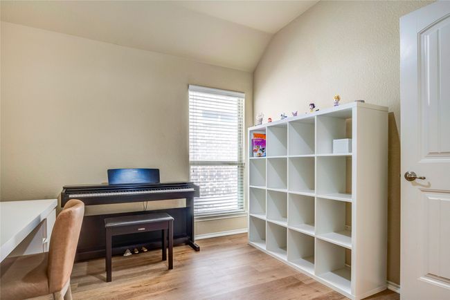 10337 Pear Valley Rd, House other with 3 bedrooms, 3 bathrooms and null parking in McKinney TX | Image 32
