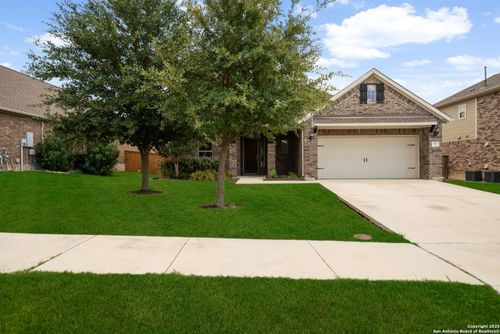 812 Silver Fox, Cibolo, TX, 78108-3052 | Card Image