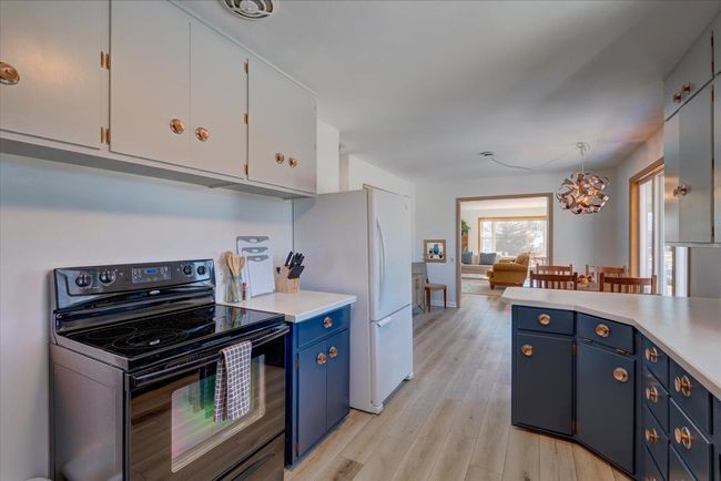 300 Pleasant Dr, House other with 3 bedrooms, 2 bathrooms and null parking in Waunakee WI | Image 23