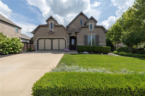 1271 E Charlee St, Fayetteville, AR, 72703-3093 | Card Image