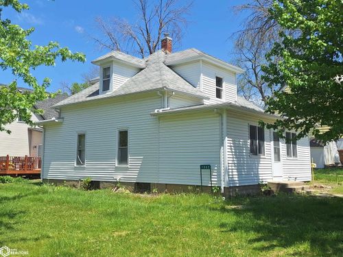 1302 N Adams St, Carroll, IA, 51401-1508 | Card Image