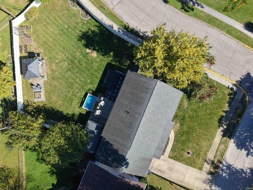 805 Hillcrest Dr, Greencastle, IN, 46135-1130 | Card Image