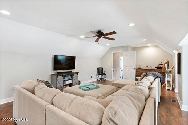 1567 Bent Ridge Pl Sw, House other with 3 bedrooms, 3 bathrooms and 2 parking in Ocean Isle Beach NC | Image 48