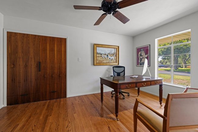 312 S Acorn St, House other with 3 bedrooms, 3 bathrooms and null parking in Fredericksburg TX | Image 24
