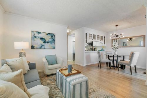 523 Sieber Pl, San Jose, CA, 95111-2376 | Card Image