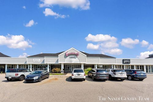 40-2975 W Shore Dr, Holland, MI, 49424-7520 | Card Image