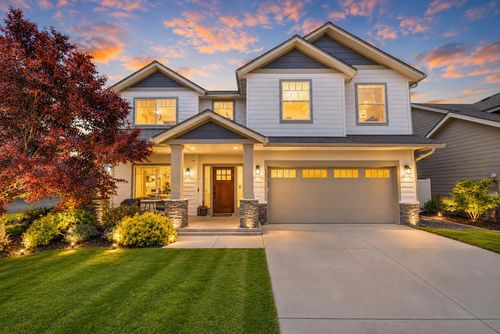 2820 W Helens Ln, Spokane, WA, 99208-7138 | Card Image