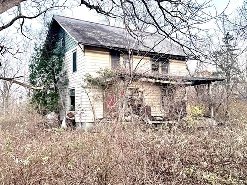 13022 State Route 9w, West Coxsackie, NY, 12192-1725 | Card Image