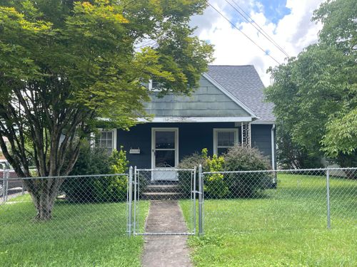 103 Holt Ave, Barbourville, KY, 40906-1825 | Card Image