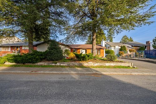 32067 Tims Ave, Abbotsford, BC, V2T2H3 | Card Image