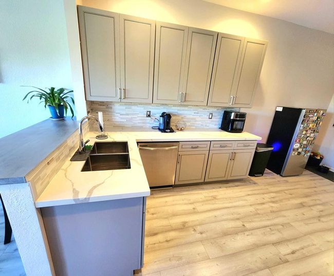 2247 Sw Cape Cod Dr, Condo with 3 bedrooms, 3 bathrooms and null parking in Port St. Lucie FL | Image 13