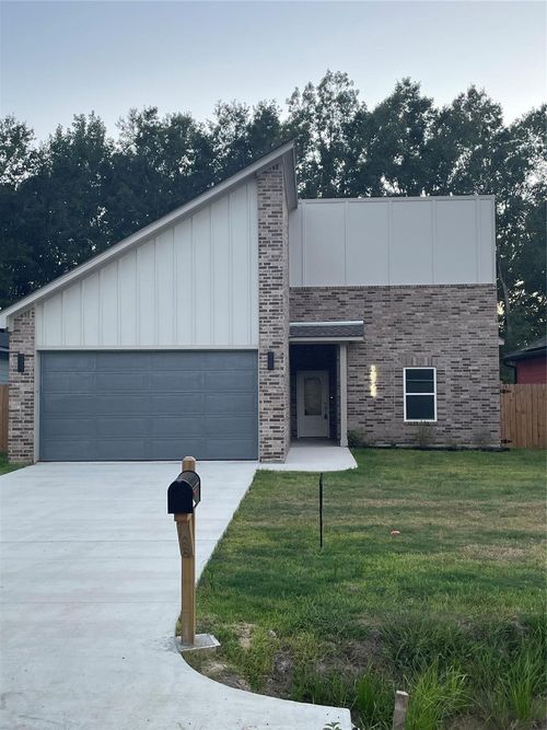 10745 Vinson Street, Beaumont, TX, 77713 | Card Image