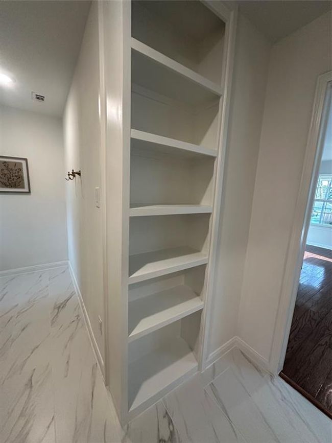 8018 Twining Oaks Ln, House other with 4 bedrooms, 3 bathrooms and 2 parking in Spring TX | Image 33