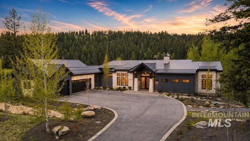 354 Whitetail Dr, McCall, ID, 83638-3605 | Card Image