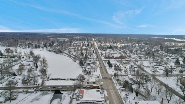 323 S Main St, Home with 0 bedrooms, 0 bathrooms and null parking in Eaton Rapids MI | Image 32