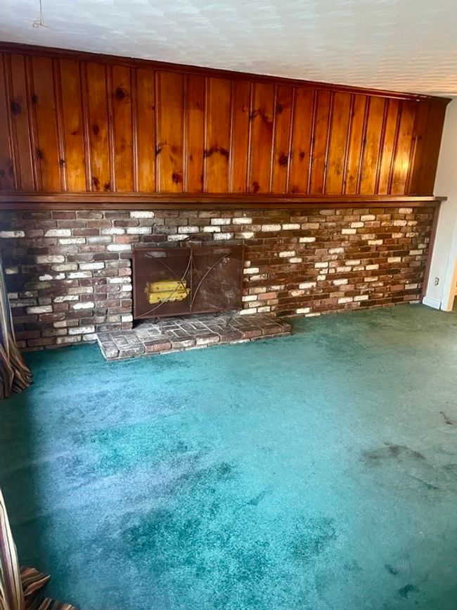 51 Pine St, House other with 3 bedrooms, 1 bathrooms and 5 parking in Sudbury MA | Image 4